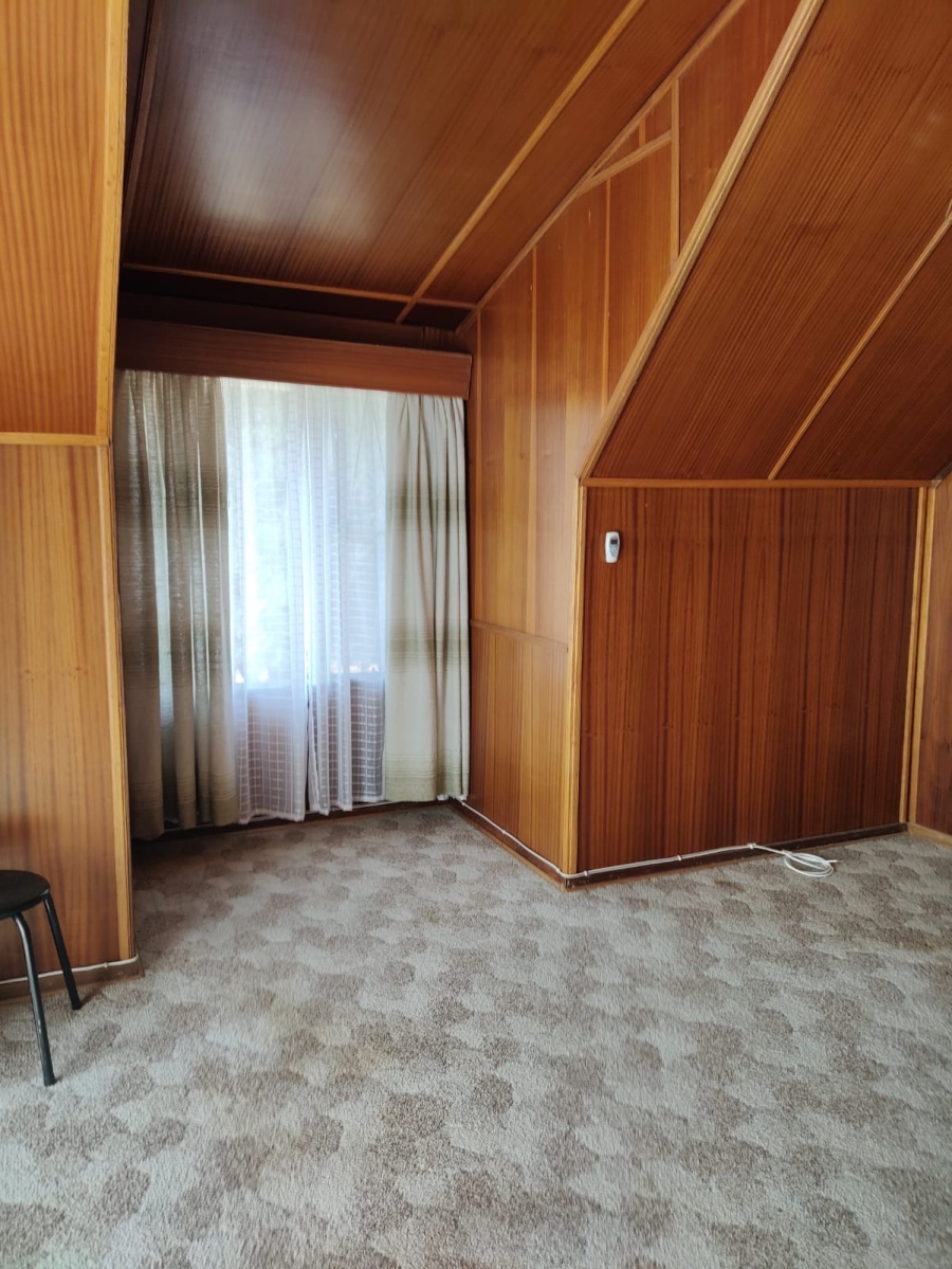 5 Bedroom Property for Sale in Virginia Free State